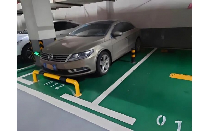 業主投訴私家車位被占用，物業該如何處理？